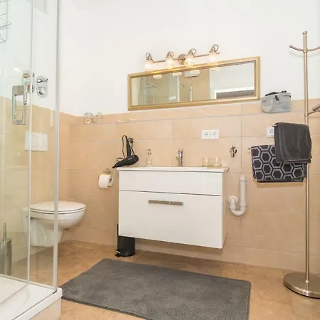 Old Town Apartamento *