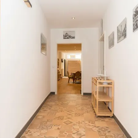 Old Town Apartment