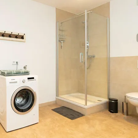 Old Town Apartment *
